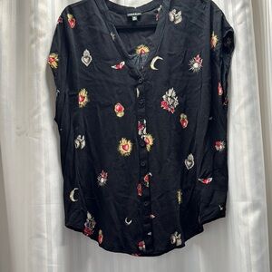 Torrid Black Sleeveless Notched Collar Button Down